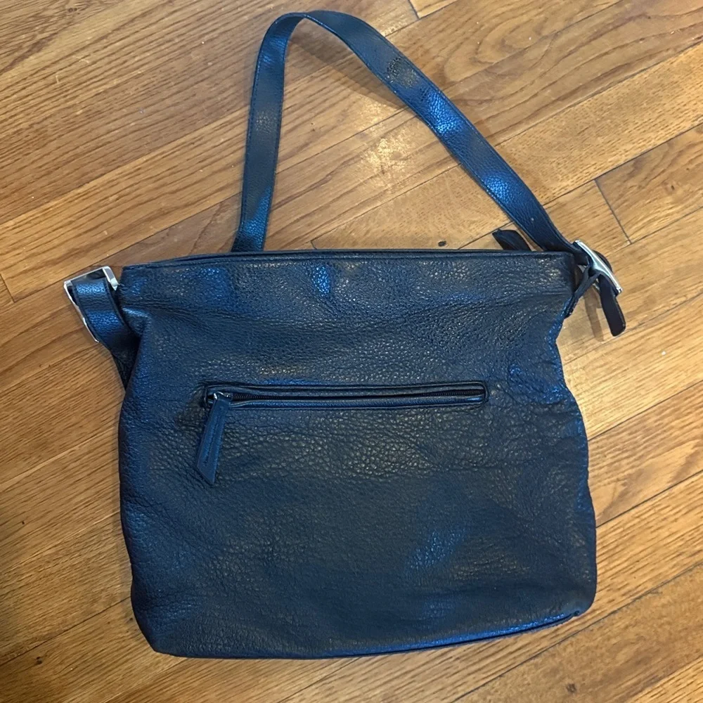 GIANNI BERNINI ladies hobo style handbag, excellent condition, leather